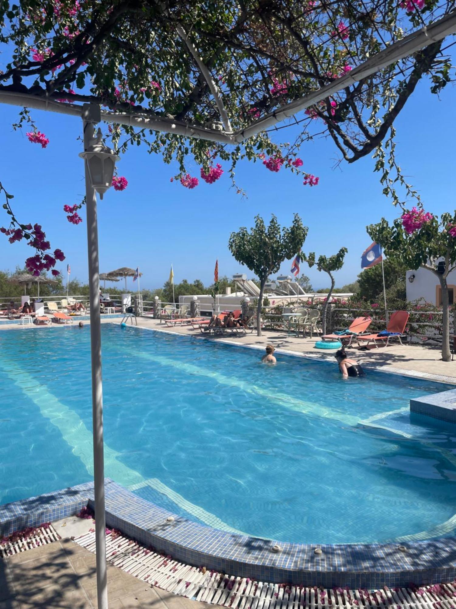 Santorini Camping & Hostel Фира Екстериор снимка